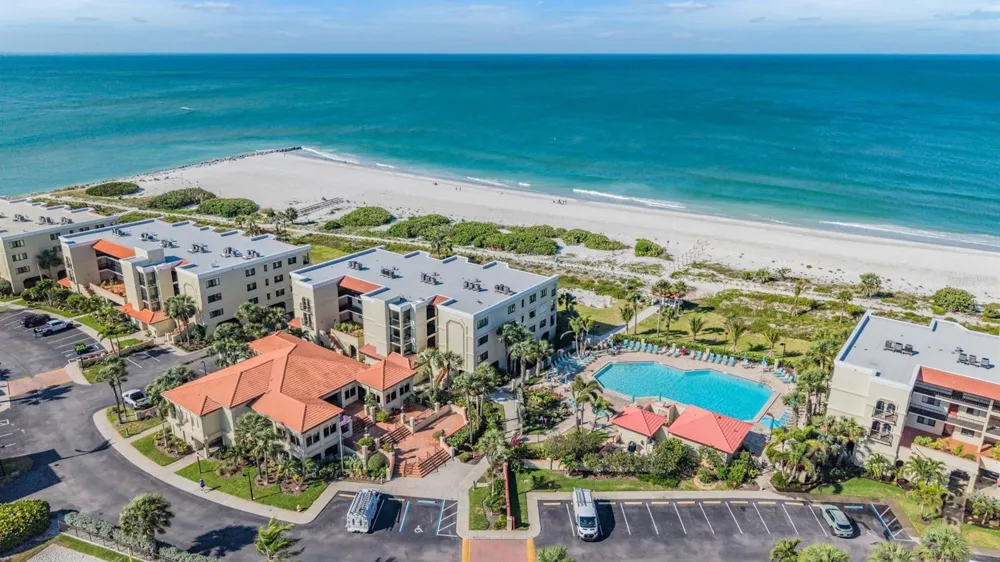 7435 BAYSHORE DRIVE #303 Treasure Island, FL 33706