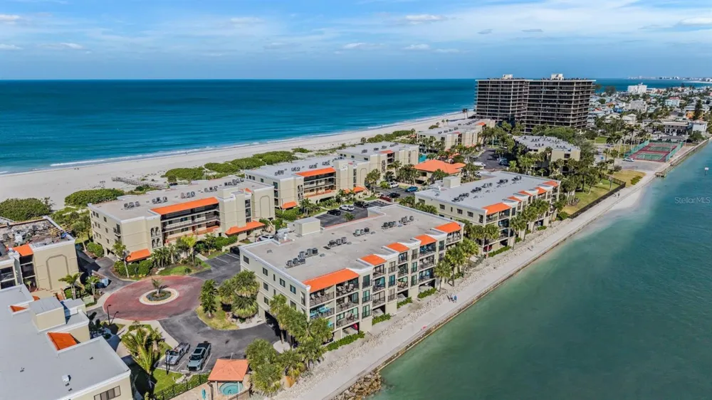 7435 BAYSHORE DRIVE #303 Treasure Island, FL 33706