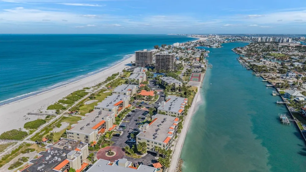 7435 BAYSHORE DRIVE #303 Treasure Island, FL 33706