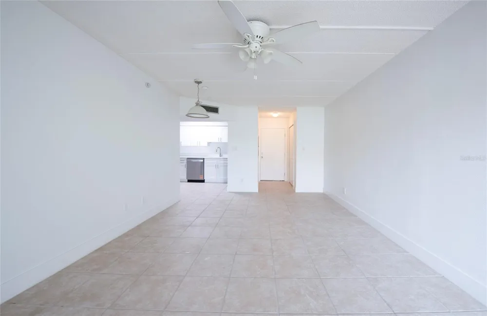 10365 PARADISE BOULEVARD #9 Treasure Island, FL 33706