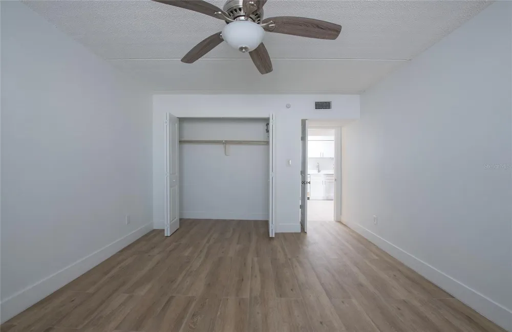 10365 PARADISE BOULEVARD #9 Treasure Island, FL 33706
