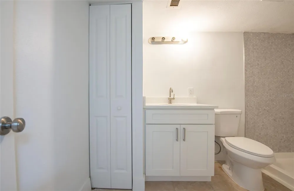 10365 PARADISE BOULEVARD #9 Treasure Island, FL 33706
