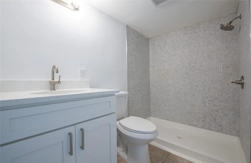 10365 PARADISE BOULEVARD #9 Treasure Island, FL 33706