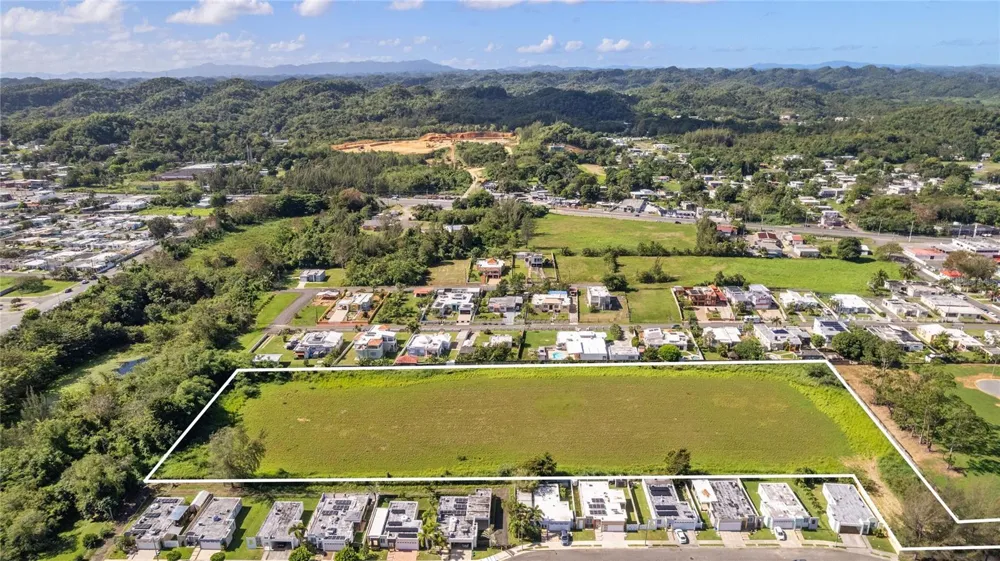 682 SANTANA ROAD Arecibo, PR 00612