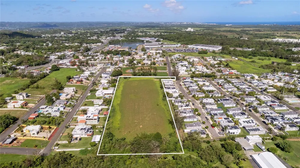 682 SANTANA ROAD Arecibo, PR 00612