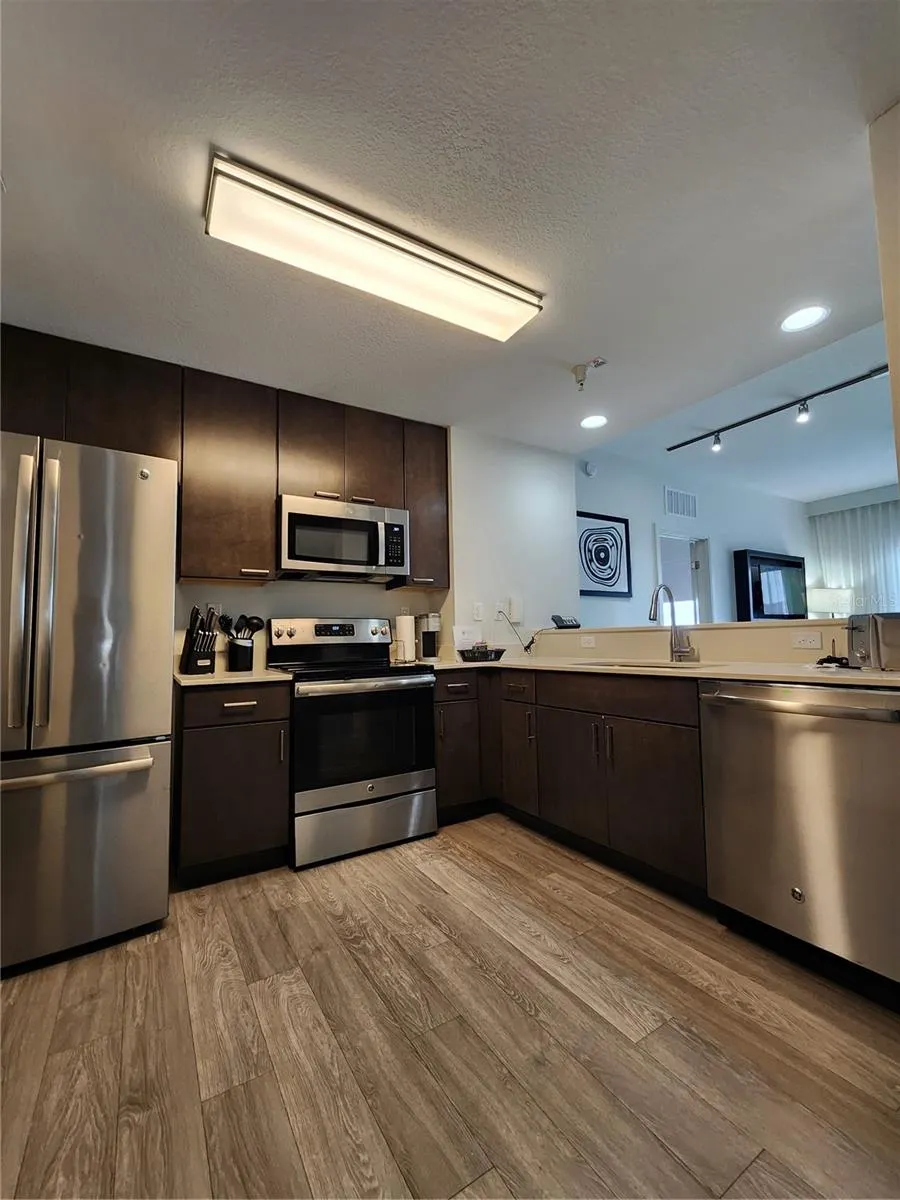 14501 GROVE RESORT AVENUE #3737 Winter Garden, FL 34787