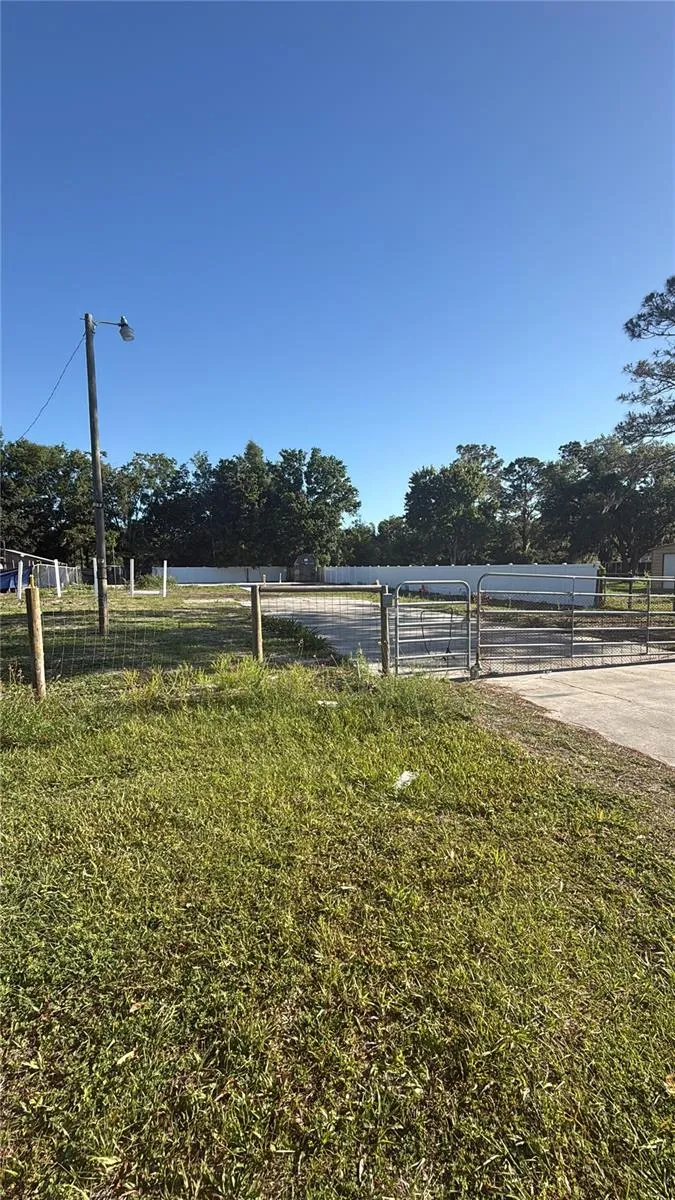 19651 CAUSEWAY BOULEVARD Land O Lakes, FL 34638