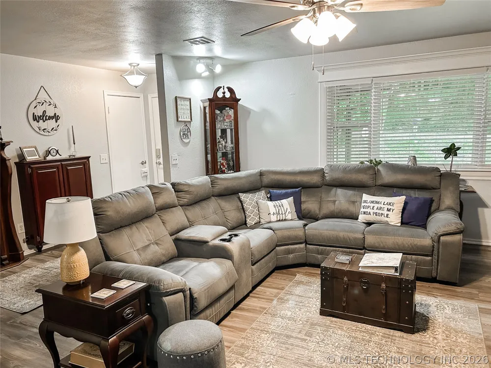 115411 S 4192 ROAD Checotah, OK 74426