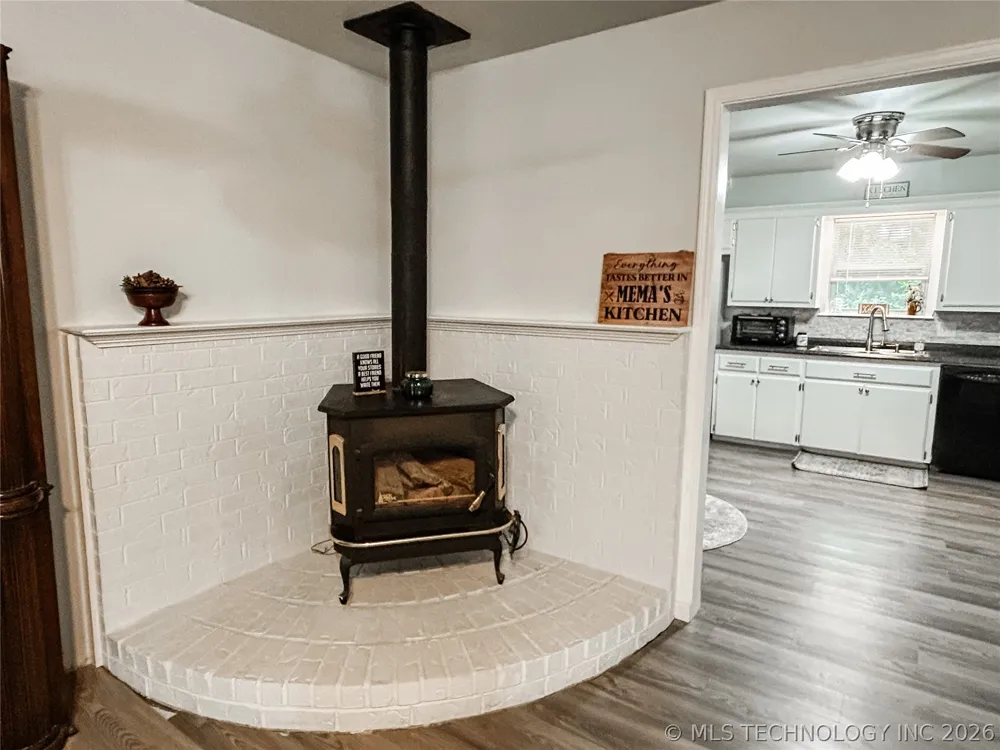 115411 S 4192 ROAD Checotah, OK 74426