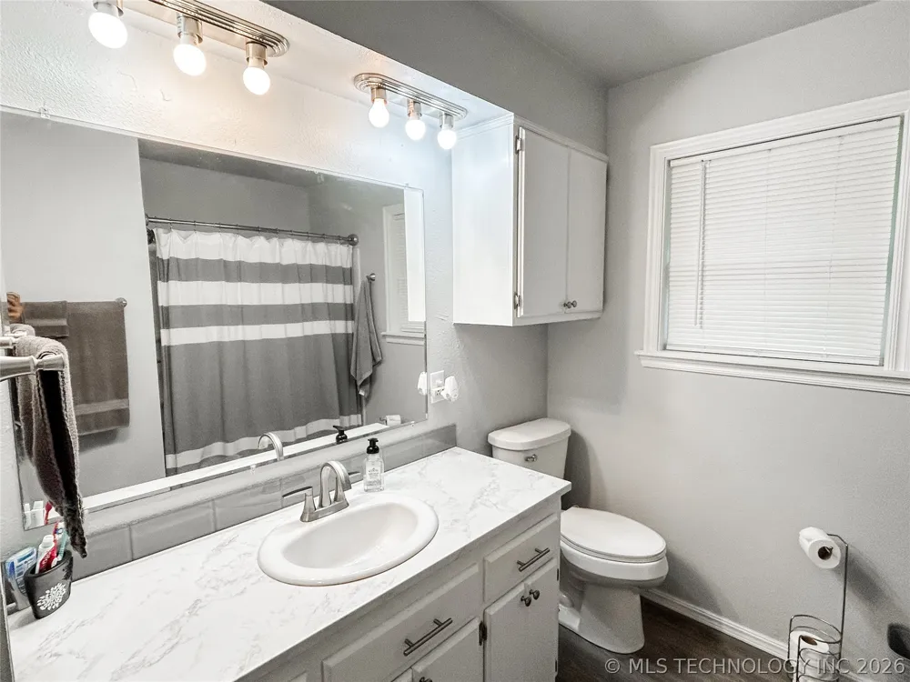 115411 S 4192 ROAD Checotah, OK 74426