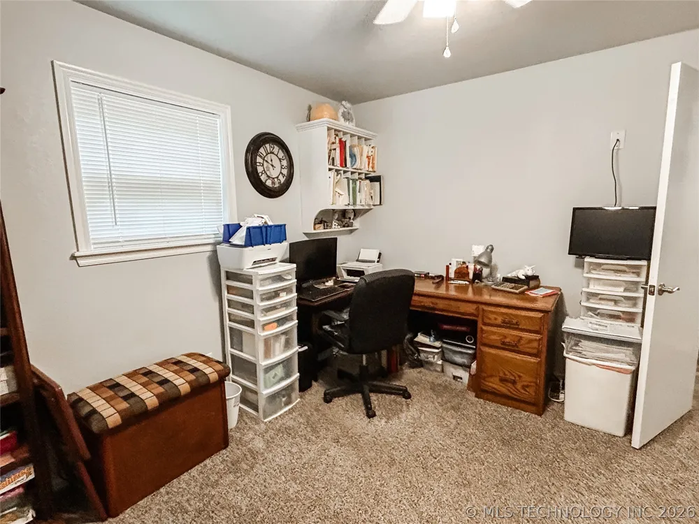 115411 S 4192 ROAD Checotah, OK 74426