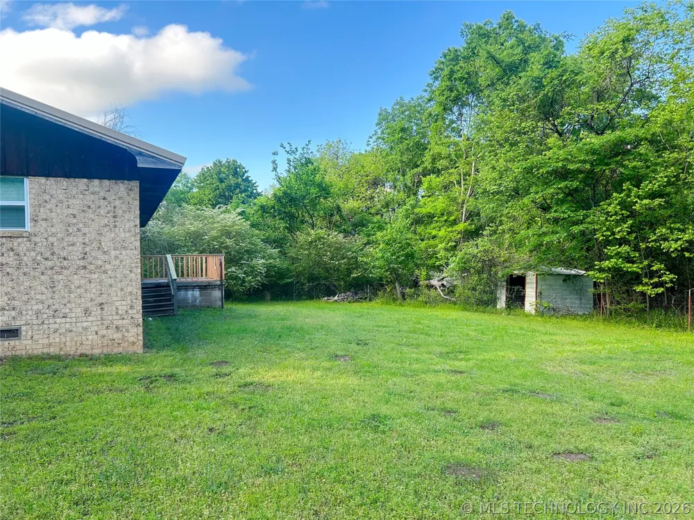115411 S 4192 ROAD Checotah, OK 74426