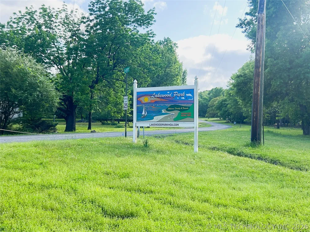 115411 S 4192 ROAD Checotah, OK 74426