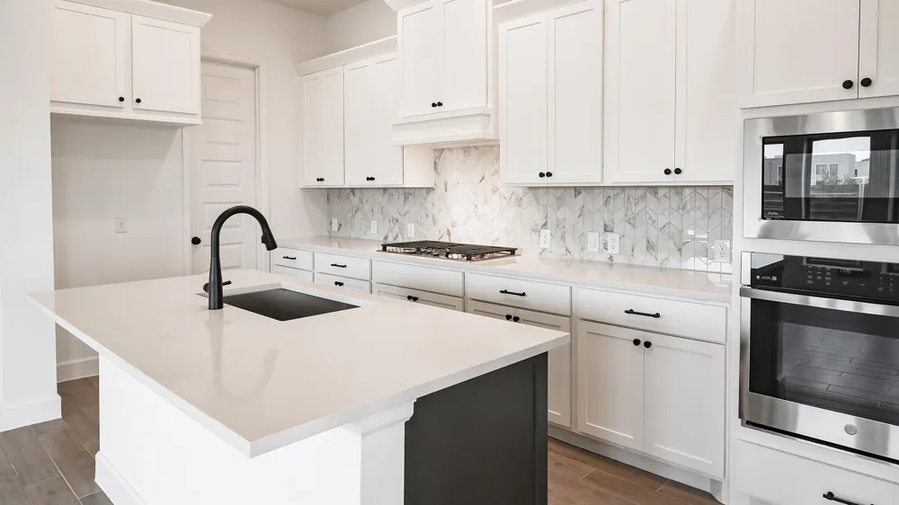 307 Watersong Bend Lockhart, TX 78644