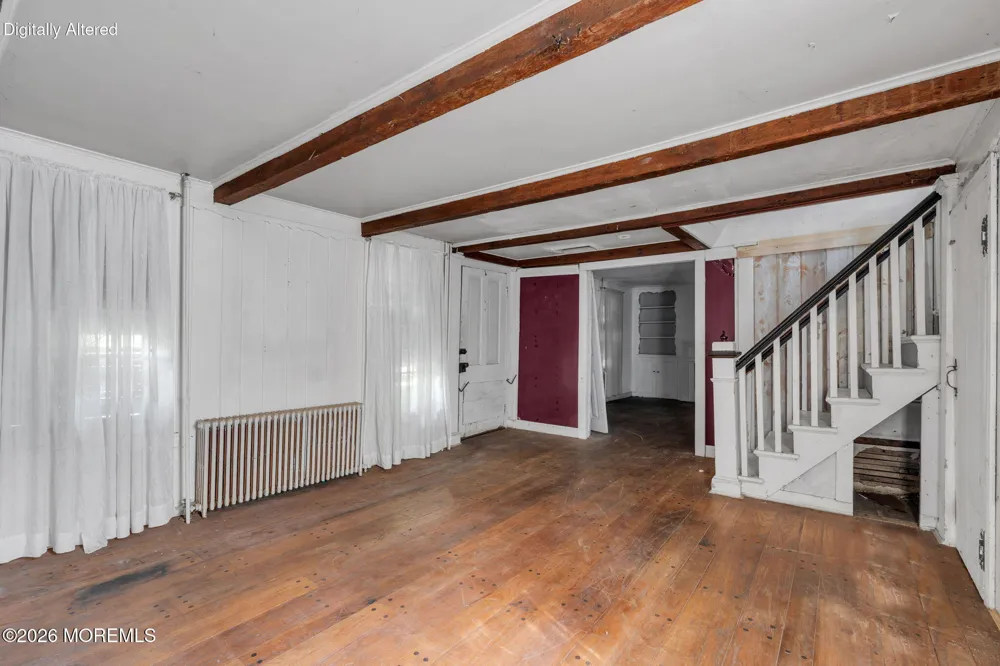 8 Church Street Middletown, NJ 07748