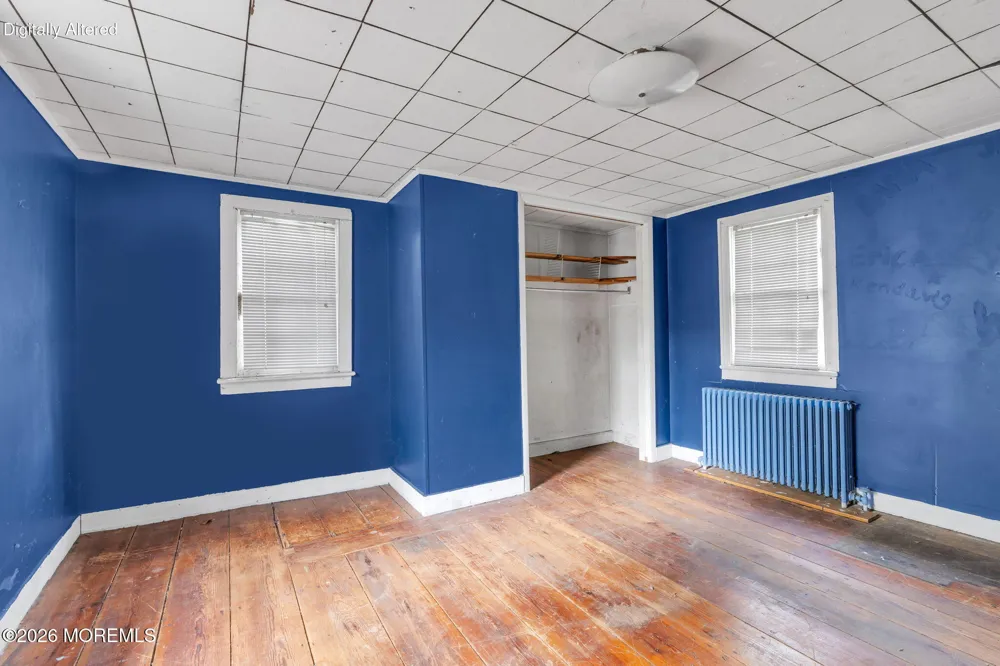 8 Church Street Middletown, NJ 07748