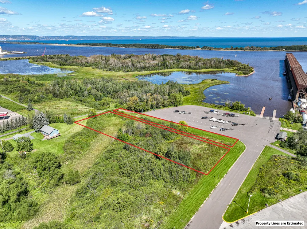 XX 30th Ave E Superior, WI 54880