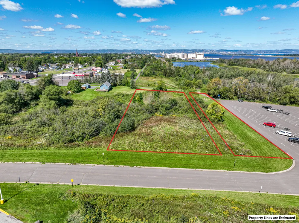 XX 30th Ave E Superior, WI 54880