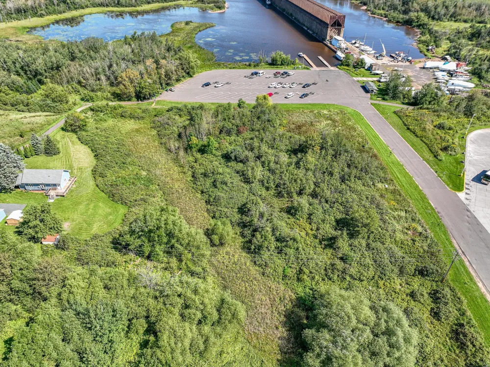 XX 30th Ave E Superior, WI 54880