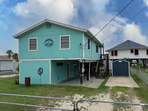 1514 S Live Oak