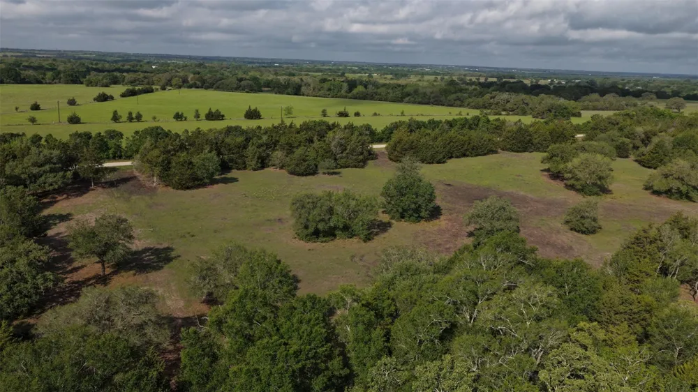 8 Baranowski Road Brenham, TX 77833