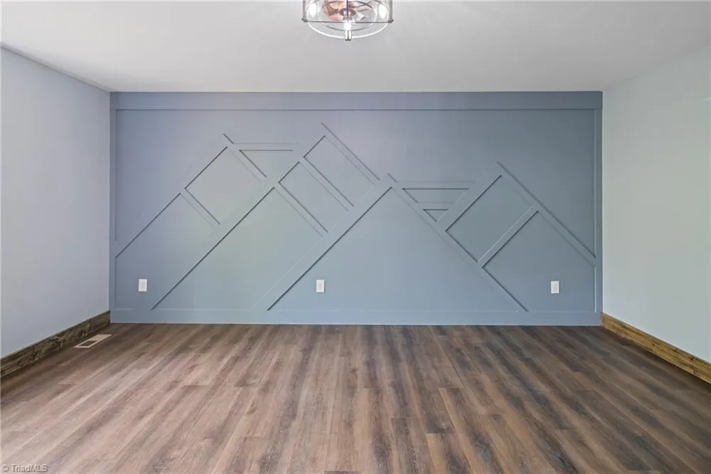 115 Pine Burr Drive Purlear, NC 28665