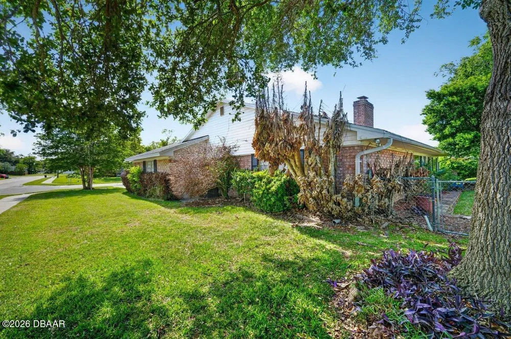1749 Jacobs Road South Daytona, FL 32119