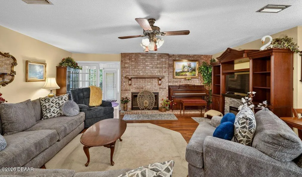 1749 Jacobs Road South Daytona, FL 32119