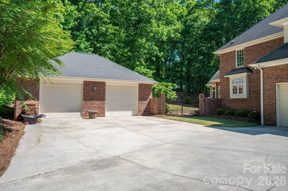 110 Elizabeth Court Mount Holly, NC 28120