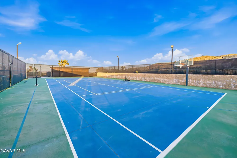 40250 Maestro Lane Palmdale, CA 93551