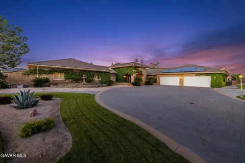 40250 Maestro Lane