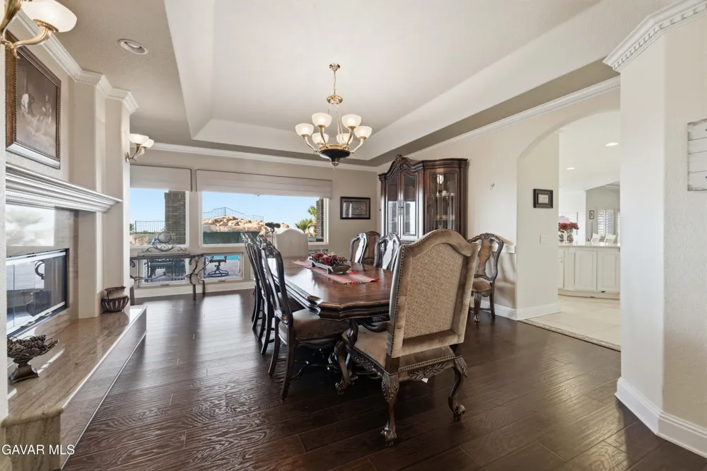 40250 Maestro Lane Palmdale, CA 93551