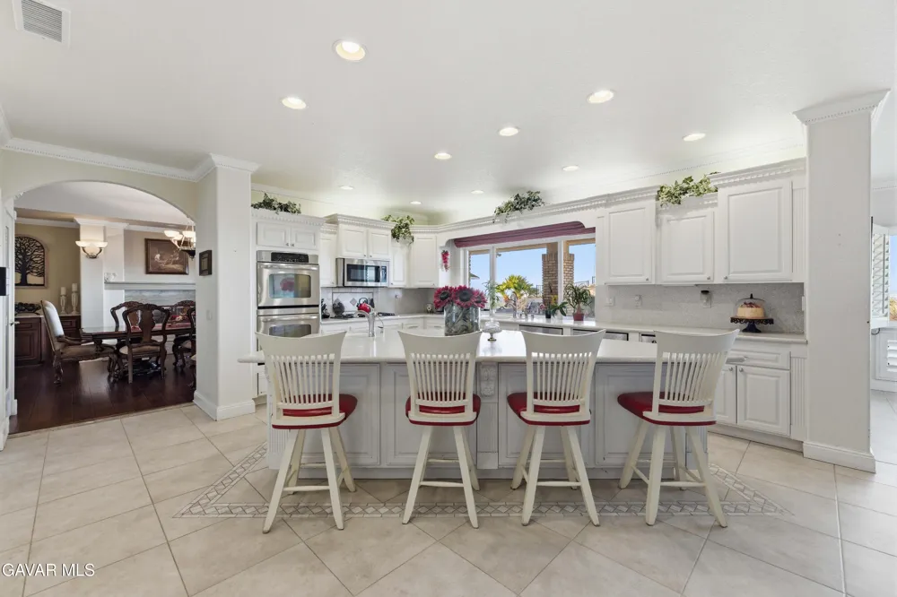 40250 Maestro Lane Palmdale, CA 93551