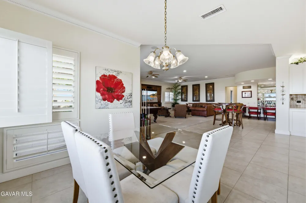40250 Maestro Lane Palmdale, CA 93551