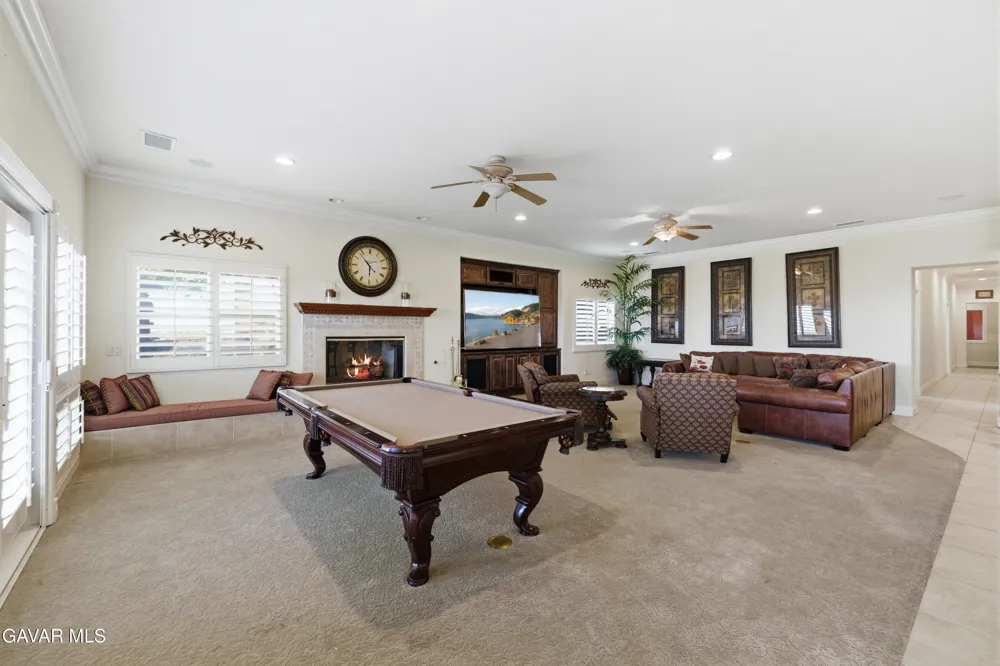 40250 Maestro Lane Palmdale, CA 93551