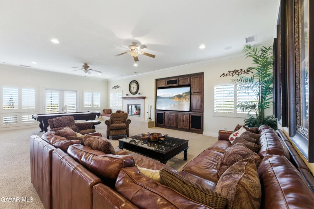 40250 Maestro Lane Palmdale, CA 93551