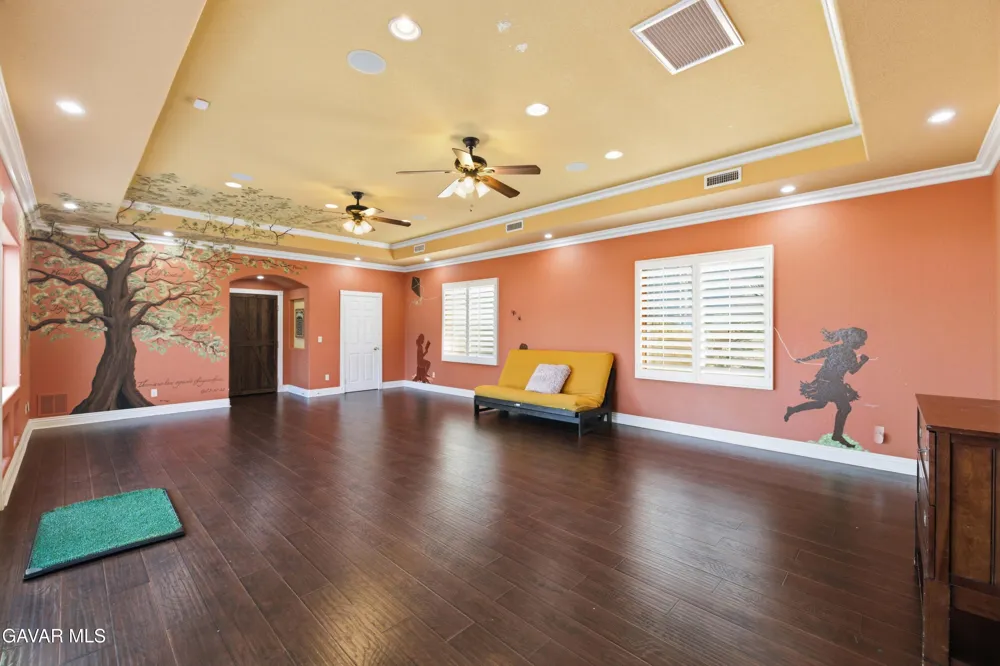 40250 Maestro Lane Palmdale, CA 93551