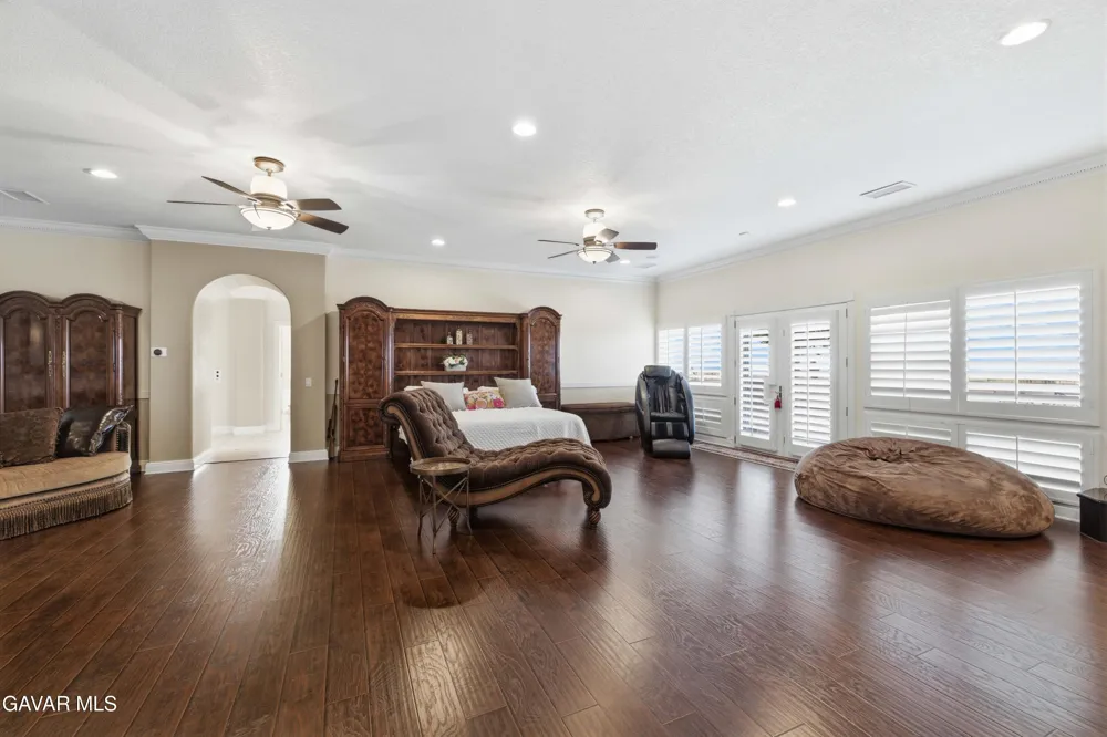40250 Maestro Lane Palmdale, CA 93551
