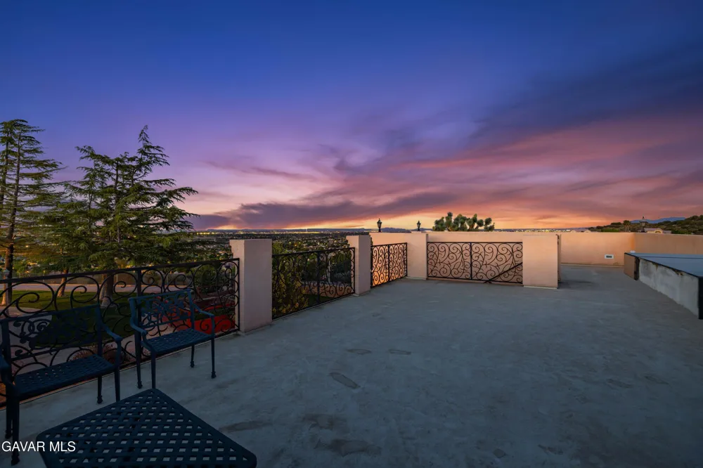 40250 Maestro Lane Palmdale, CA 93551