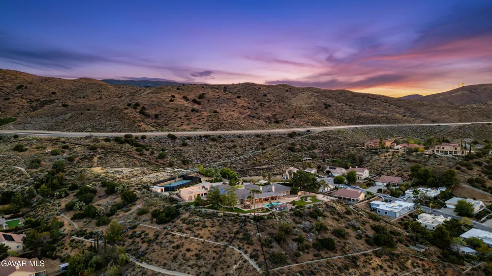 40250 Maestro Lane Palmdale, CA 93551