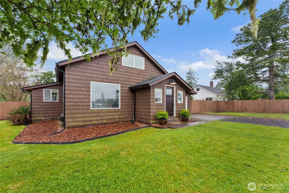 401 W Ocean Avenue Westport, WA 98595