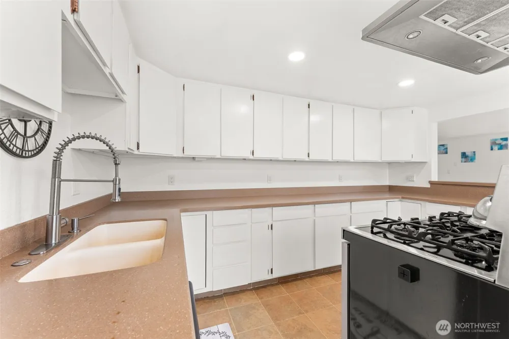401 W Ocean Avenue Westport, WA 98595