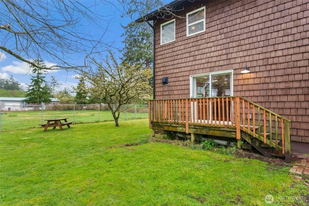 401 W Ocean Avenue Westport, WA 98595