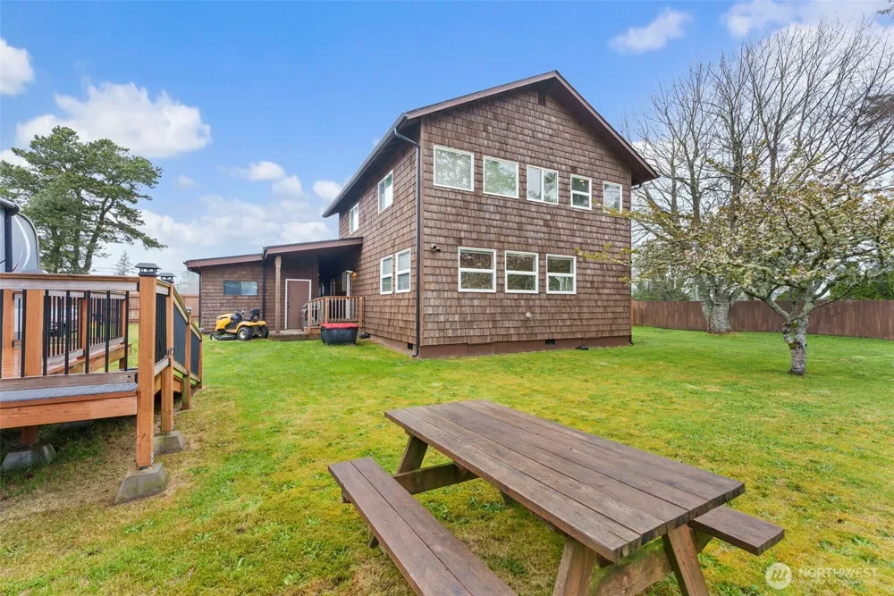 401 W Ocean Avenue Westport, WA 98595