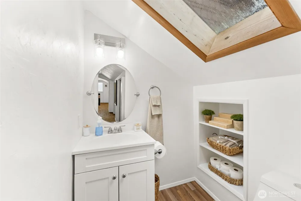 401 W Ocean Avenue Westport, WA 98595