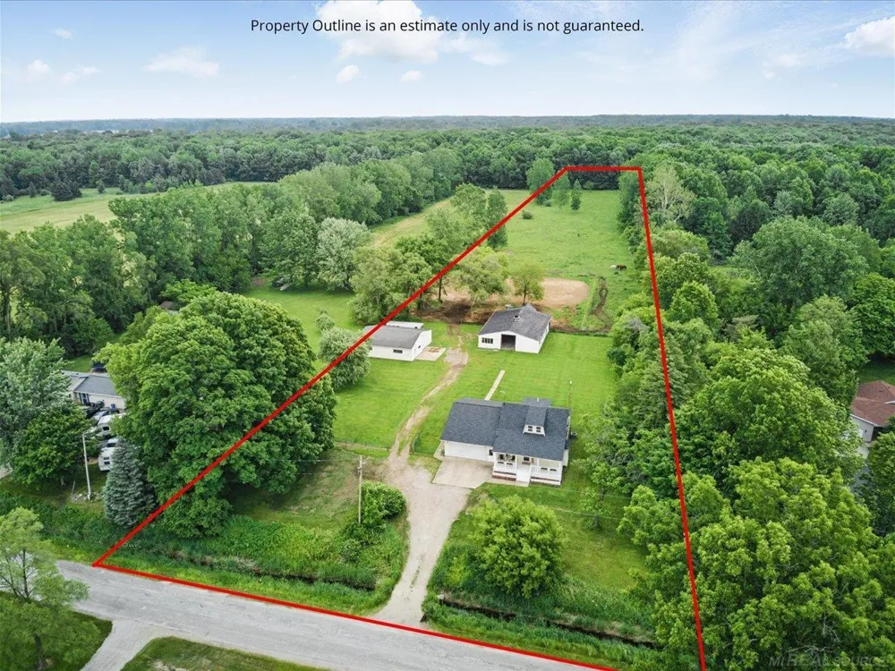 13485 S Block Road Birch Run Township, MI 48415