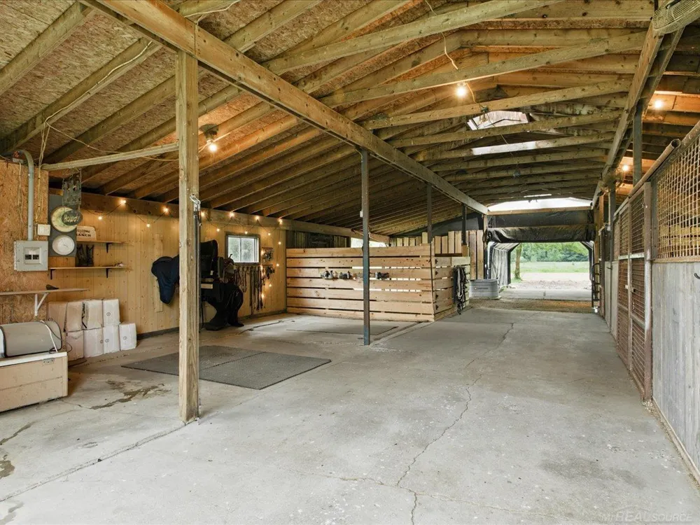 13485 S Block Road Birch Run Township, MI 48415