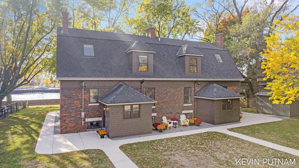 103 Pier Street St Joseph City, MI 49085