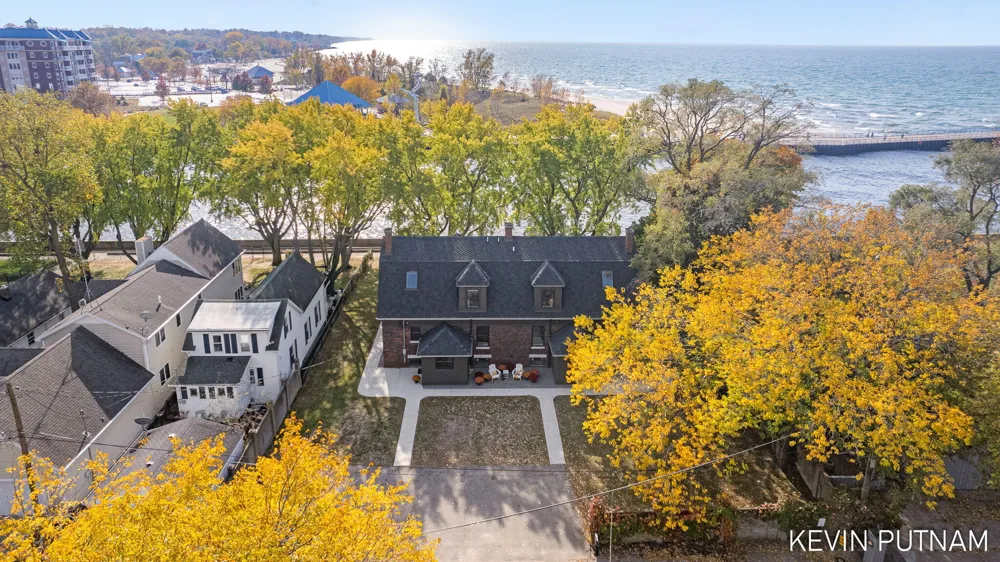103 Pier Street St Joseph City, MI 49085