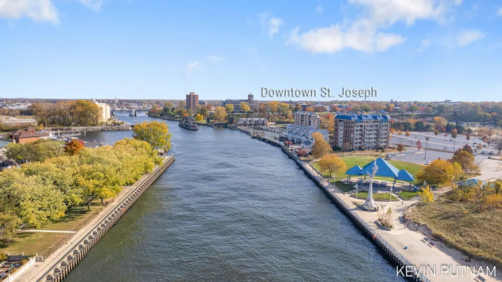 103 Pier Street St Joseph City, MI 49085